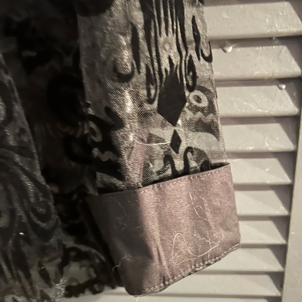 Disney The Haunted Mansion Wallpaper Long Sleeve Button Down Shirt - Picture 4 of 5